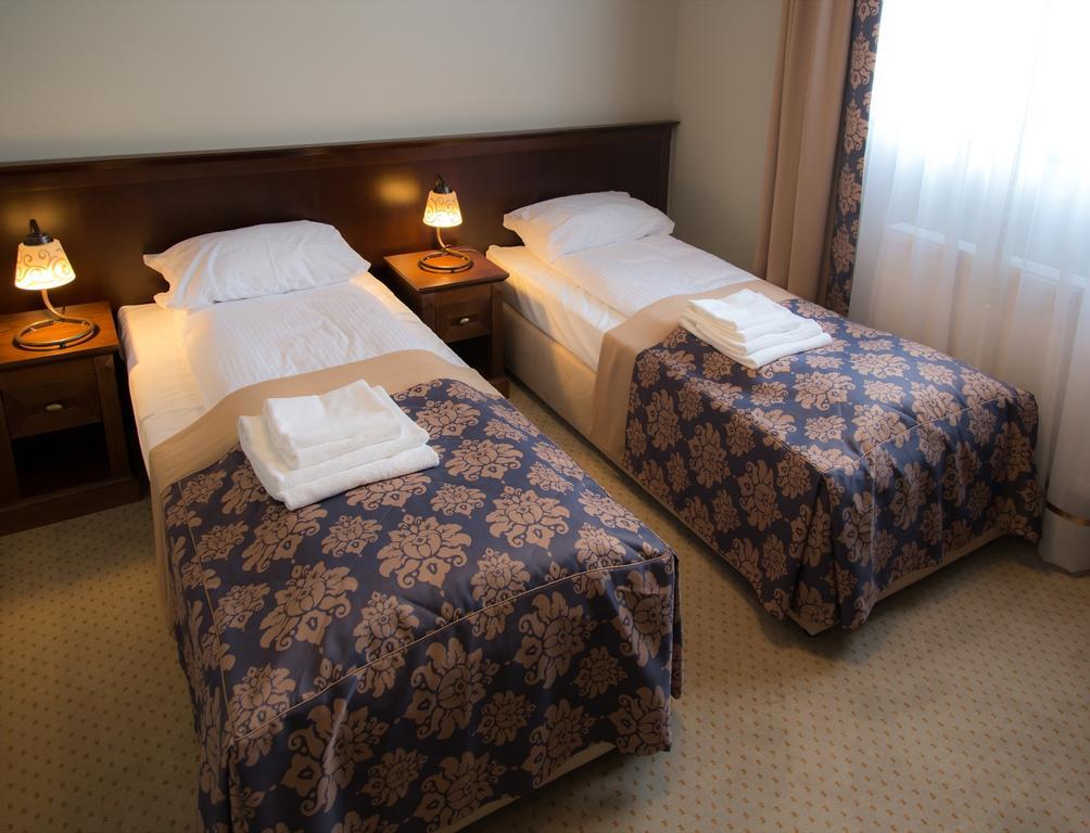 Hotel Imperial Residence Sandomierz Rom bilde